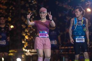 BIB: 44326, 40002, 3079
                            <button type="button" onclick="openModal(18288736)" class="btn btn-primary btn-sm float-right btn-popup" data-toggle="modal" data-target=".modal-high-quality">
                        <i class="fas fa-shopping-cart"></i> Add to Cart
                    </button>
                                            <button type="button" onclick="isThisMe(18288736, true)" class="btn btn-success btn-sm float-right btn-popup btn-isme hidden" data-toggle="tooltip" data-placement="bottom" title="นี่คือรูปของคุณใช่ไหม คลิกที่นี่เพื่อเอาเข้าอัลบั้ม">
                        <i class="fas fa-plus"></i> Add to album
                    </button>
                    <button type="button" onclick="isThisMe(18288736, false)" class="btn btn-warning btn-sm float-right btn-popup btn-isnotme hidden">
                        <i class="fas fa-ban"></i> Remove from album
                    </button>